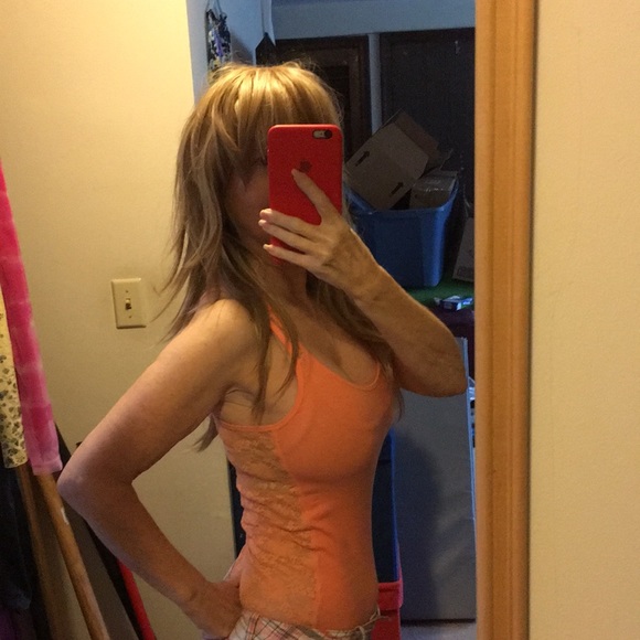🧡American eagle peach lace tank top- XS - Picture 2 of 12